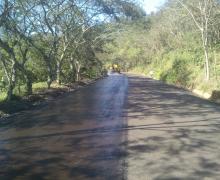 Rehabilitación del camino Naolinco-Tepetlan.